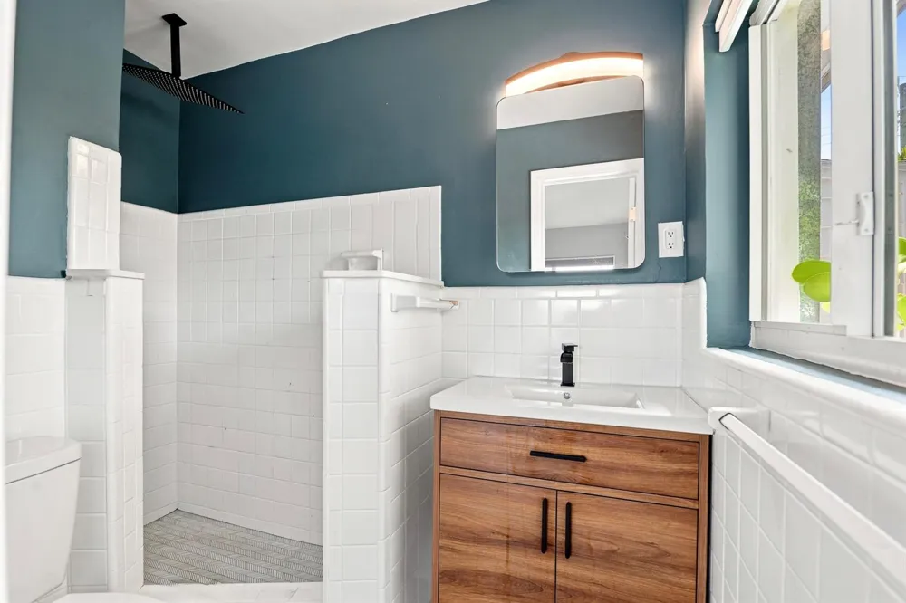 35 NE 29th Street Wilton Manors, FL 33334