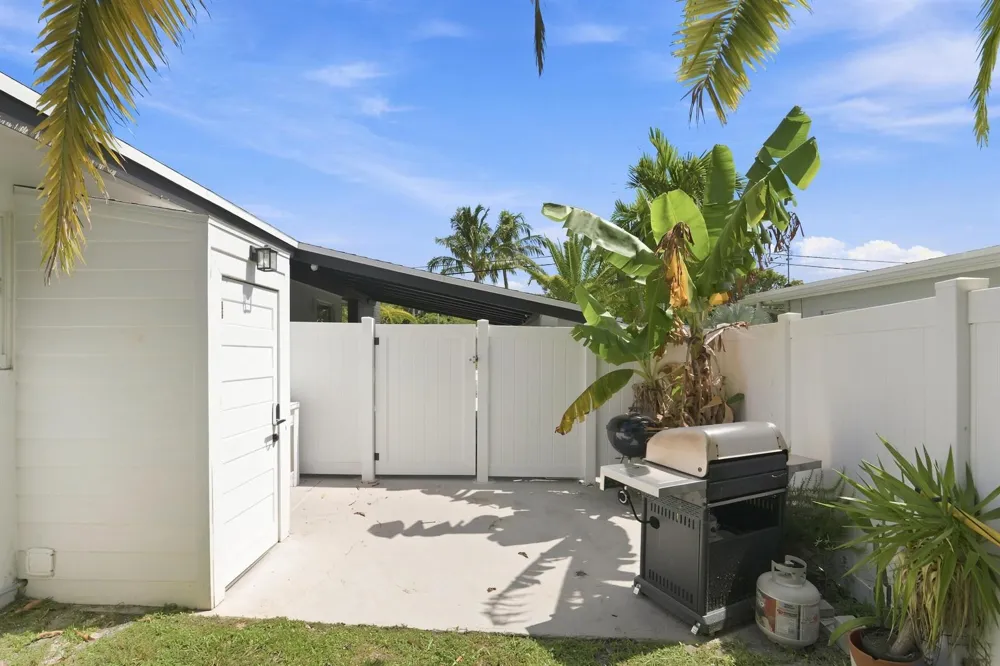 35 NE 29th Street Wilton Manors, FL 33334