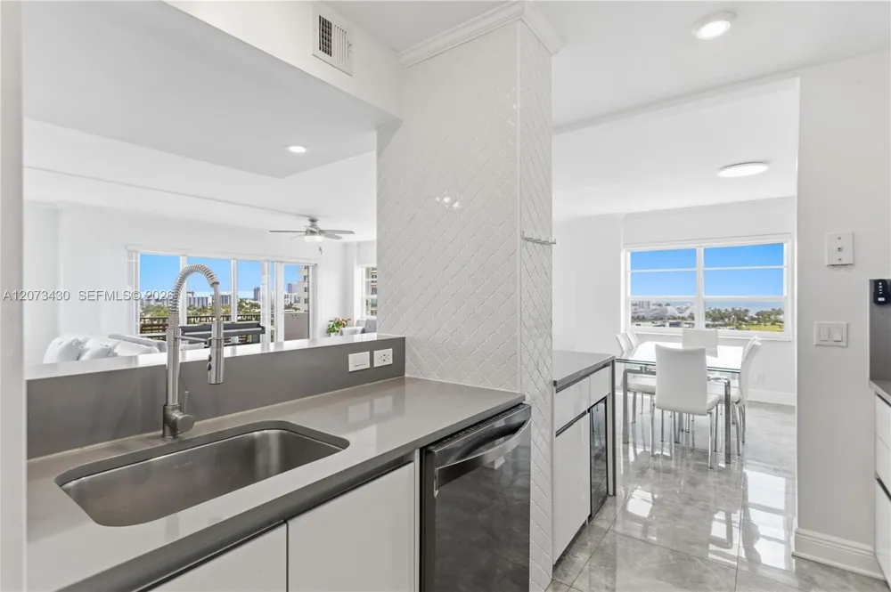340 Sunset Dr #1210 Fort Lauderdale, FL 33301