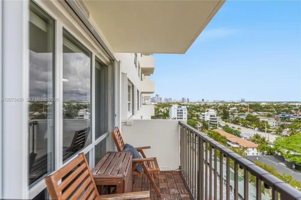 340 Sunset Dr #1210 Fort Lauderdale, FL 33301