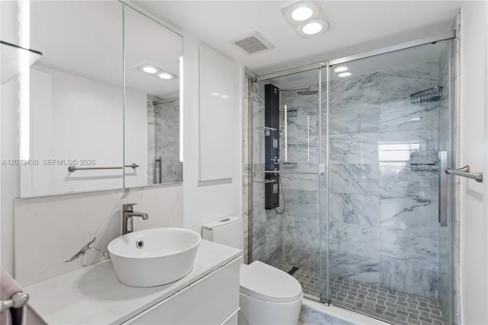 340 Sunset Dr #1210 Fort Lauderdale, FL 33301