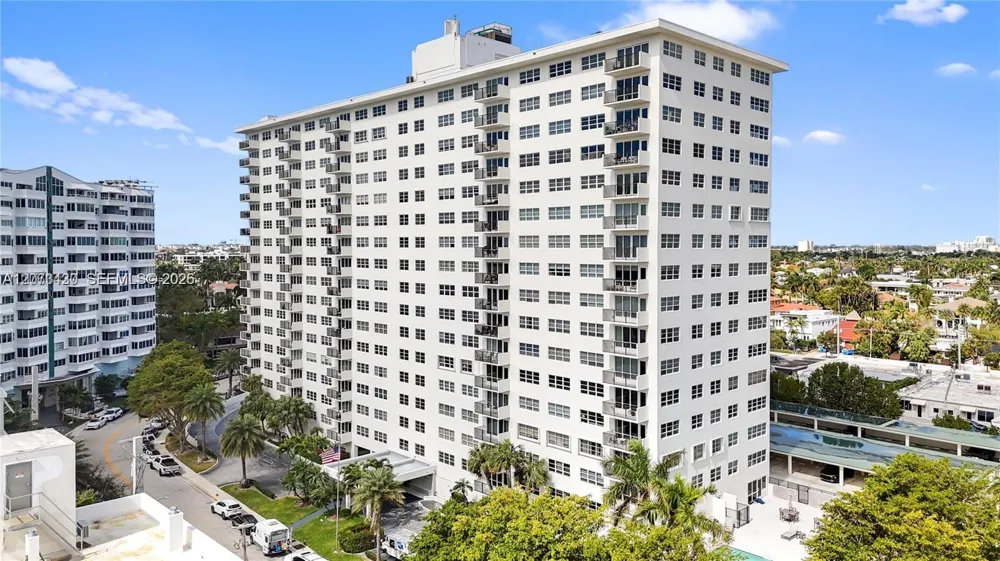 340 Sunset Dr #1210 Fort Lauderdale, FL 33301