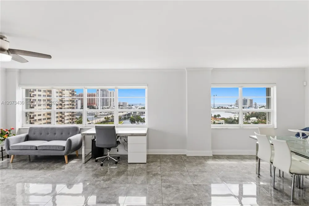 340 Sunset Dr #1210 Fort Lauderdale, FL 33301