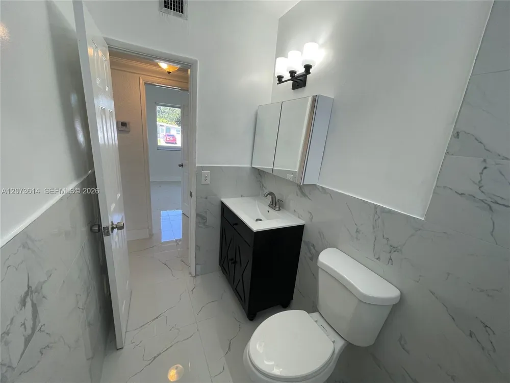 3731 SW 32nd Ave West Park, FL 33023