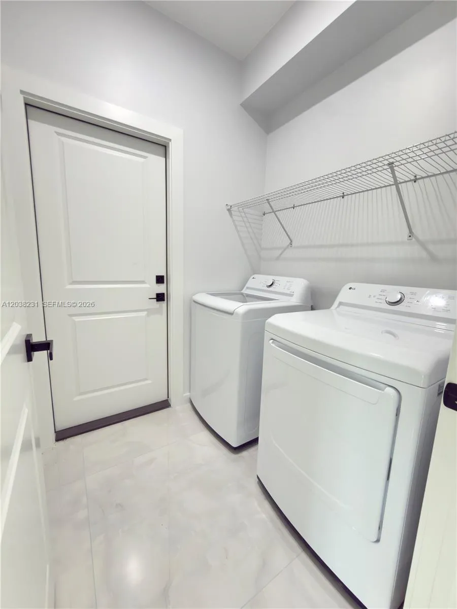 1111 GUNBY AVE S #1111 Lehigh Acres, FL 33974