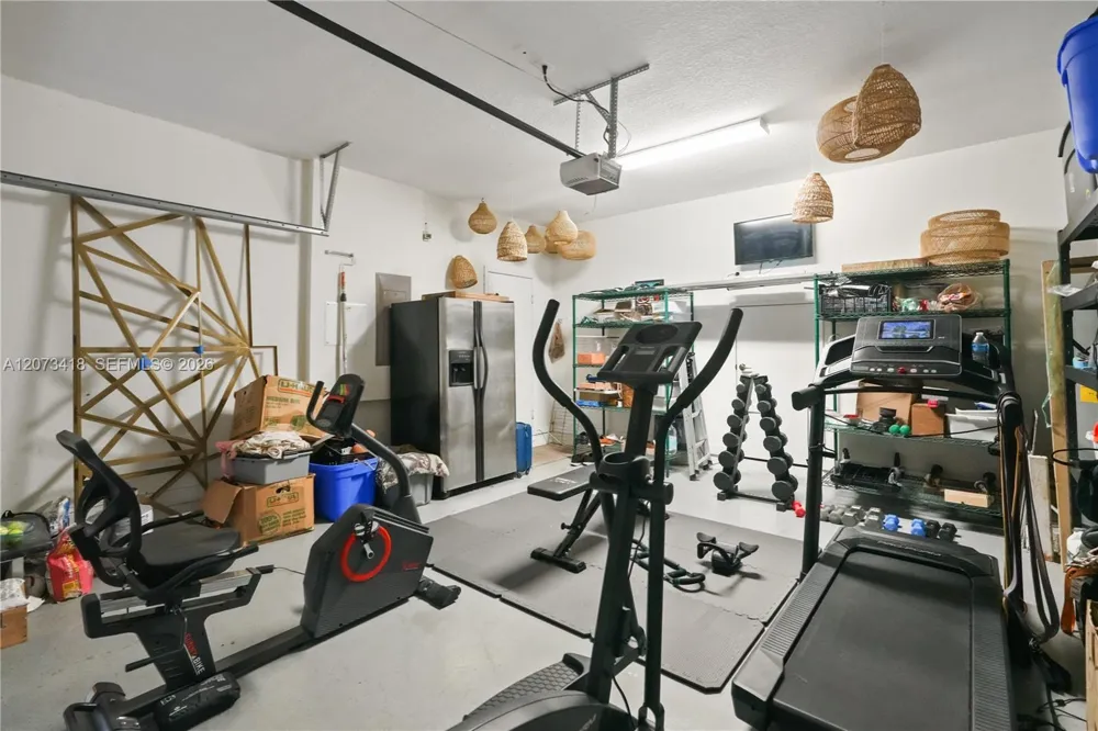 8741 NW 110th Ave Doral, FL 33178