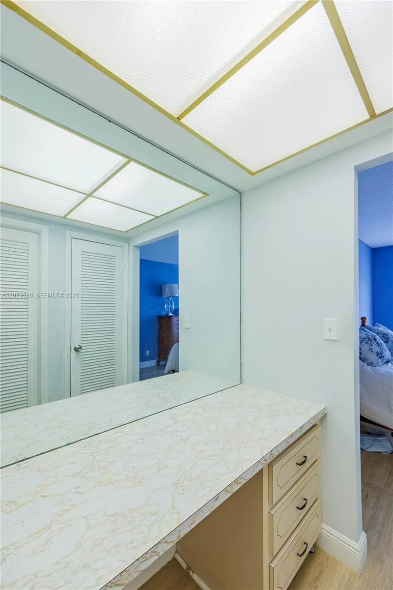 2300 Park Ln #203 Hollywood, FL 33021