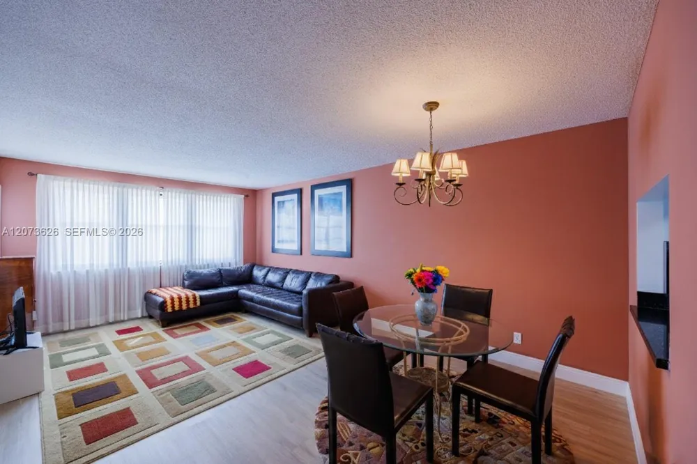 2300 Park Ln #203 Hollywood, FL 33021