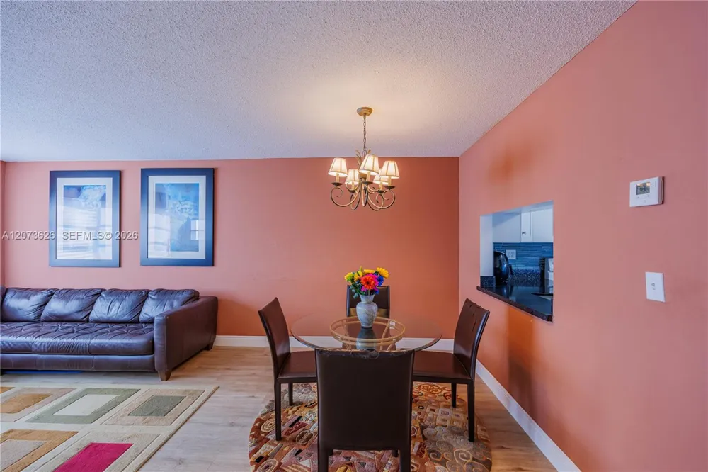 2300 Park Ln #203 Hollywood, FL 33021