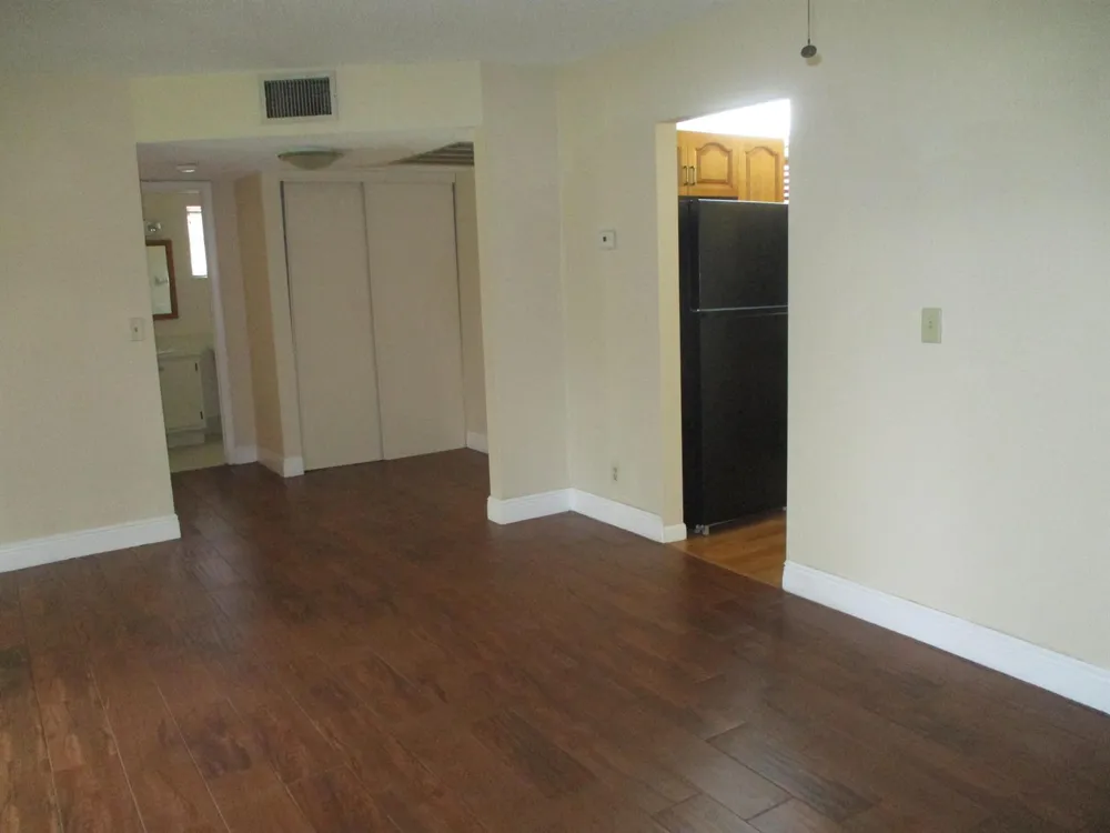 3721 Cocoplum Circle Coconut Creek, FL 33063