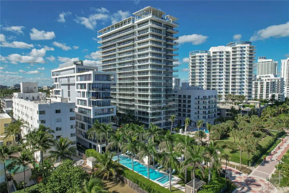 3737 Collins Ave #S-701 Miami Beach, FL 33140