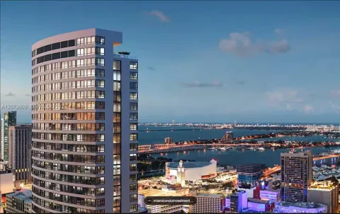 225 Miami Ave #1407