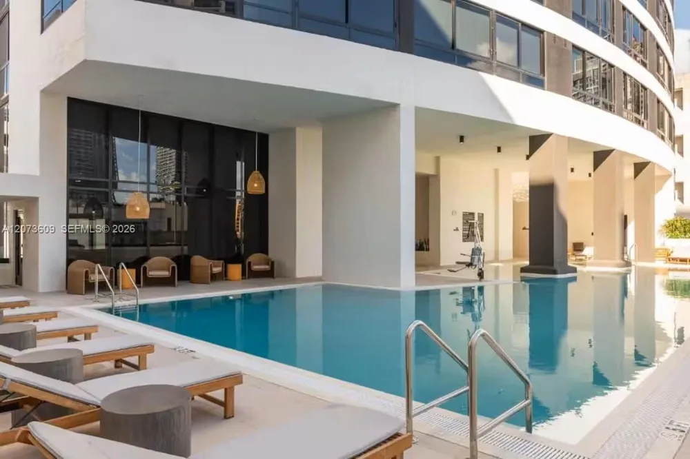 225 Miami Ave #1407 Miami, FL 33128