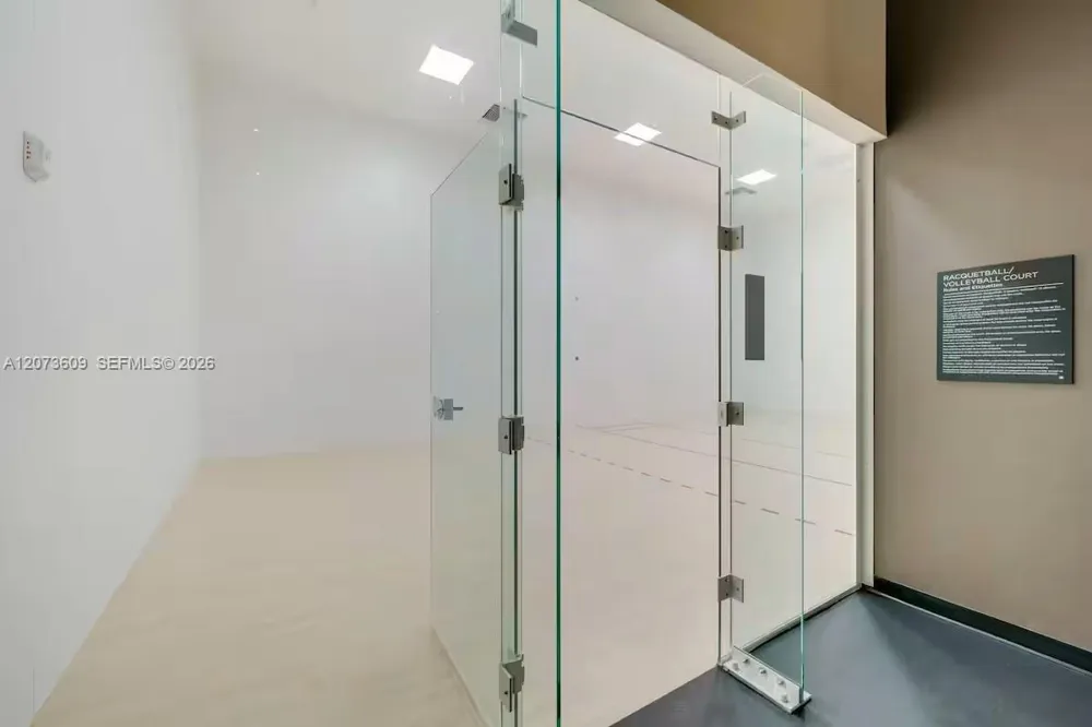 225 Miami Ave #1407 Miami, FL 33128