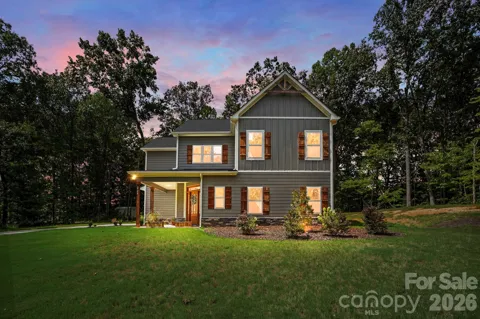 2704 Yellow Bell Way