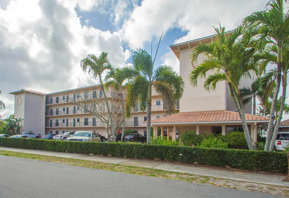 624 SW St. Lucie Crescent #206 Stuart, FL 34994