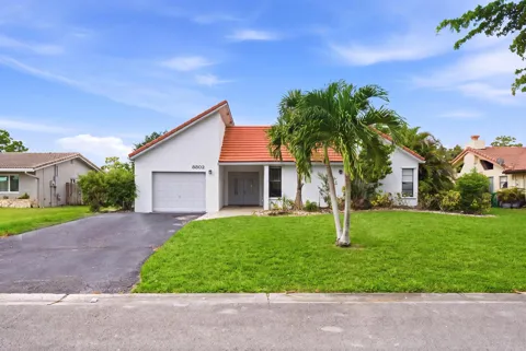 8302 NW 15TH COURT