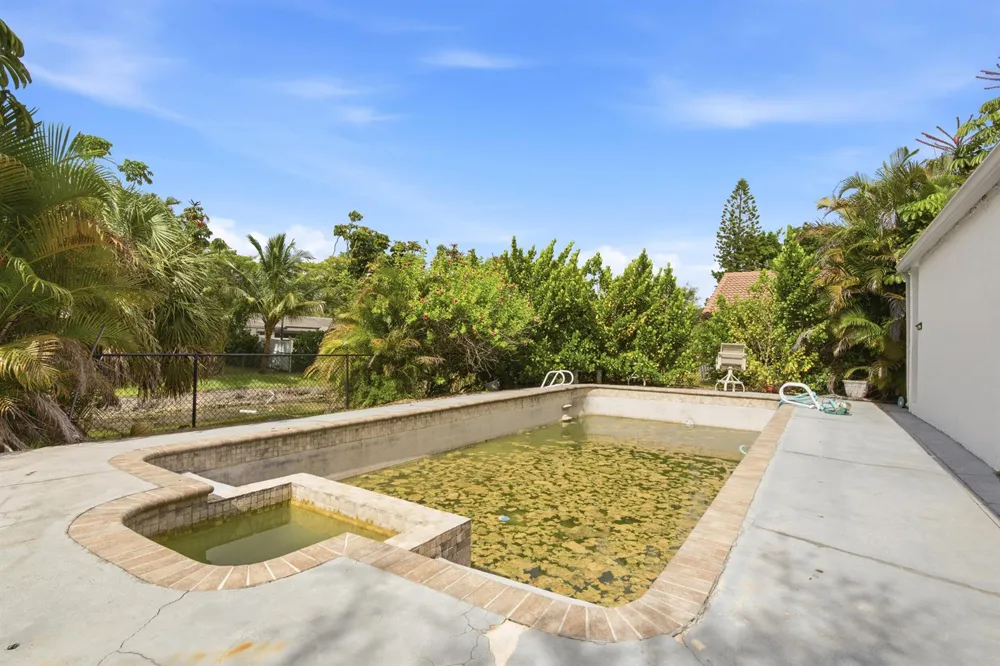 8302 NW 15TH COURT Coral Springs, FL 33071