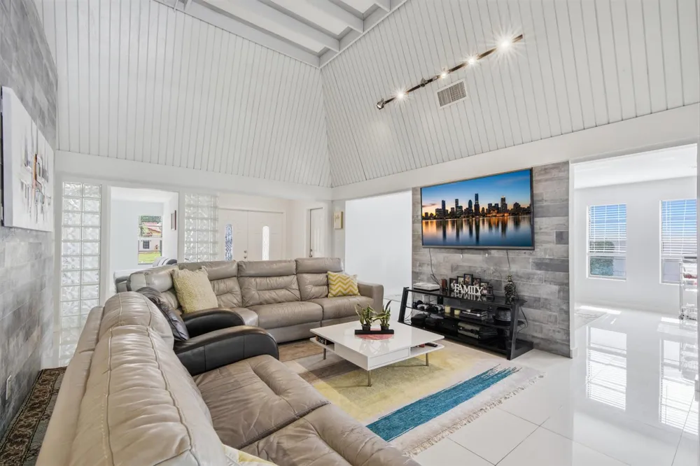 8302 NW 15TH COURT Coral Springs, FL 33071