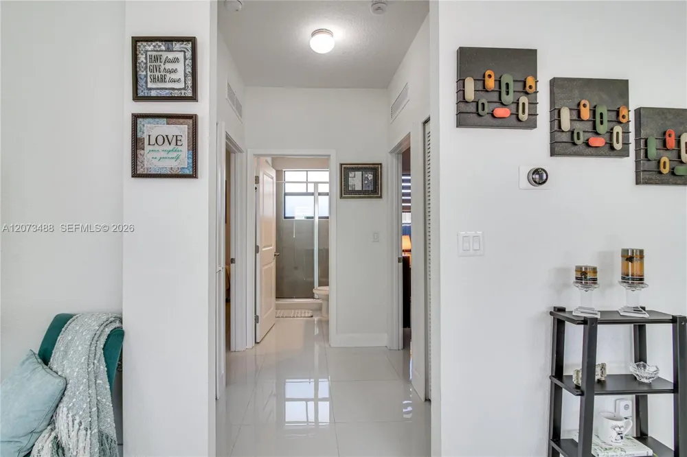 3751 SW 97th Ave Miami, FL 33165