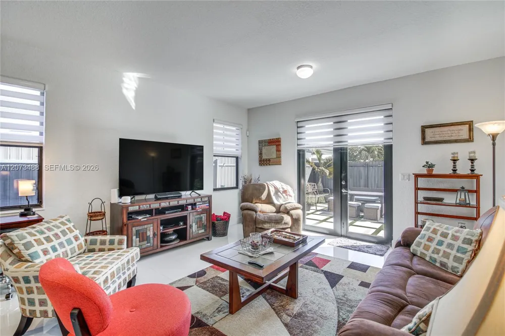 3751 SW 97th Ave Miami, FL 33165