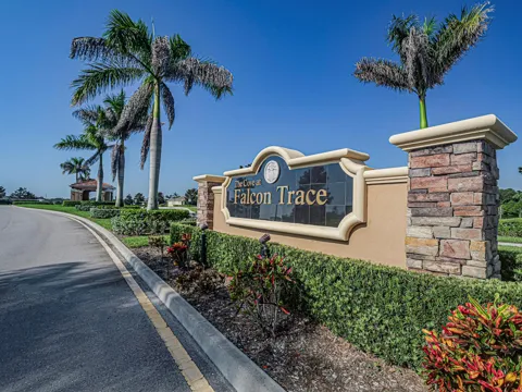 2155 CROWNED EAGLE CIRCLE SW
