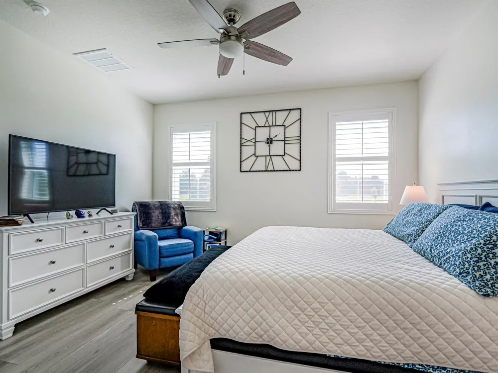 2155 CROWNED EAGLE CIRCLE SW Vero Beach, FL 32962