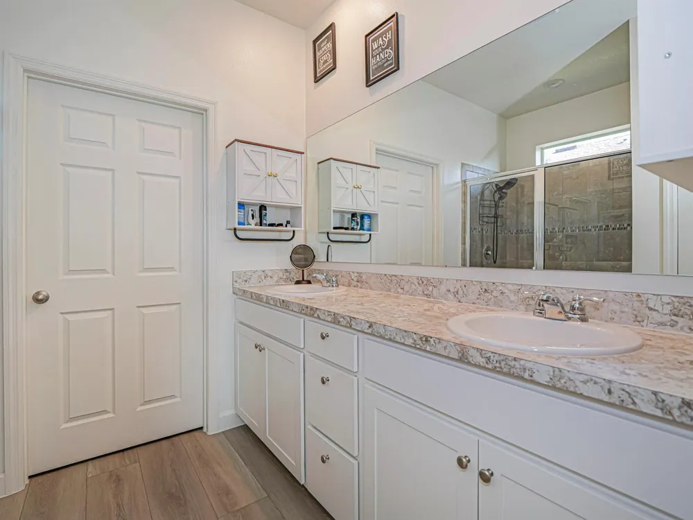 2155 CROWNED EAGLE CIRCLE SW Vero Beach, FL 32962
