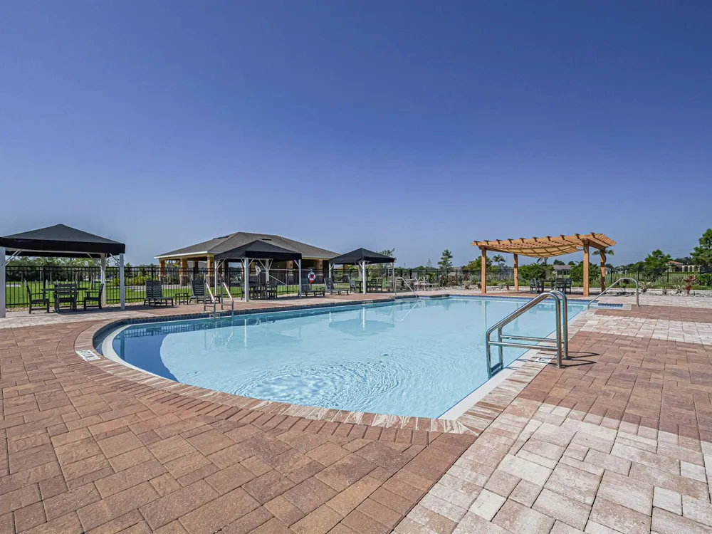 2155 CROWNED EAGLE CIRCLE SW Vero Beach, FL 32962