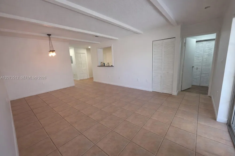 15761 SW 137 ave #202 Miami, FL 33177