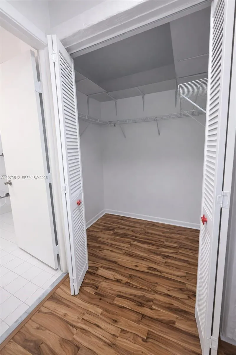 15761 SW 137 ave #202 Miami, FL 33177