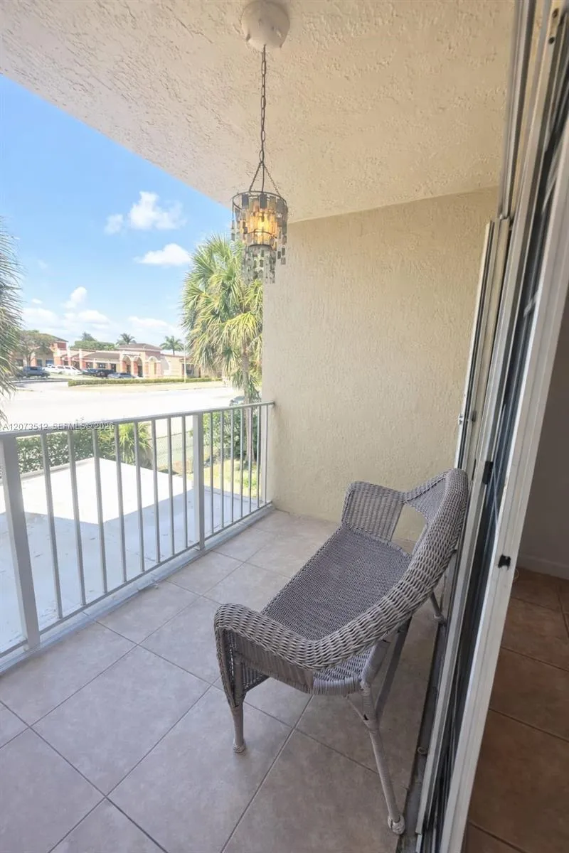15761 SW 137 ave #202 Miami, FL 33177