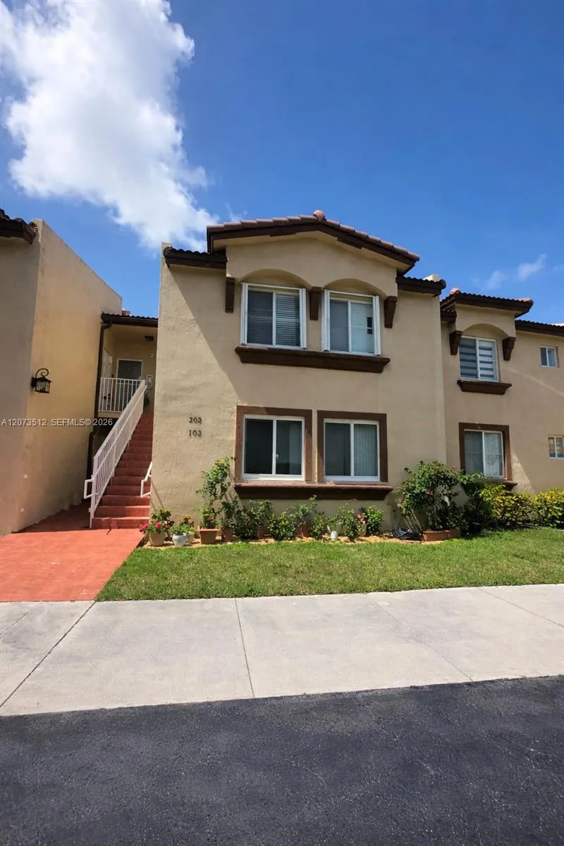 15761 SW 137 ave #202 Miami, FL 33177