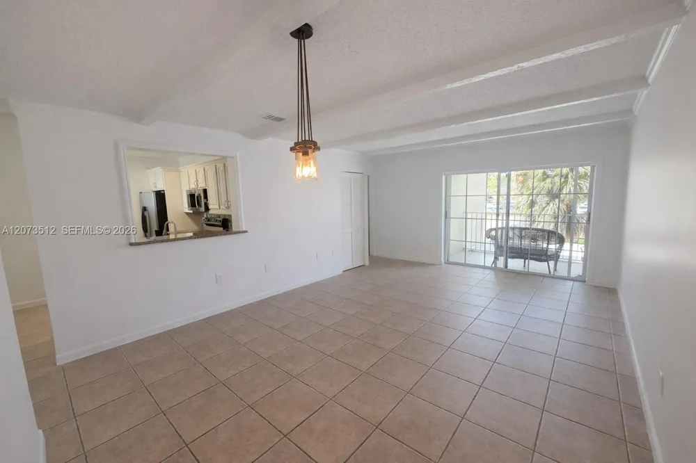 15761 SW 137 ave #202 Miami, FL 33177