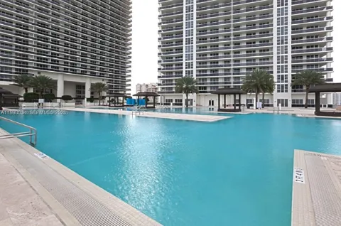 1830 S Ocean Drive #4608