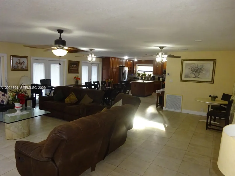 9240 SW 56th St #0 Cooper City, FL 33328