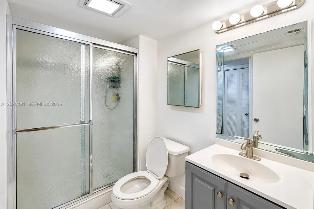 9101 Lime Bay Blvd #315 Tamarac, FL 33321