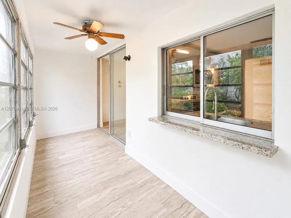 9101 Lime Bay Blvd #315 Tamarac, FL 33321