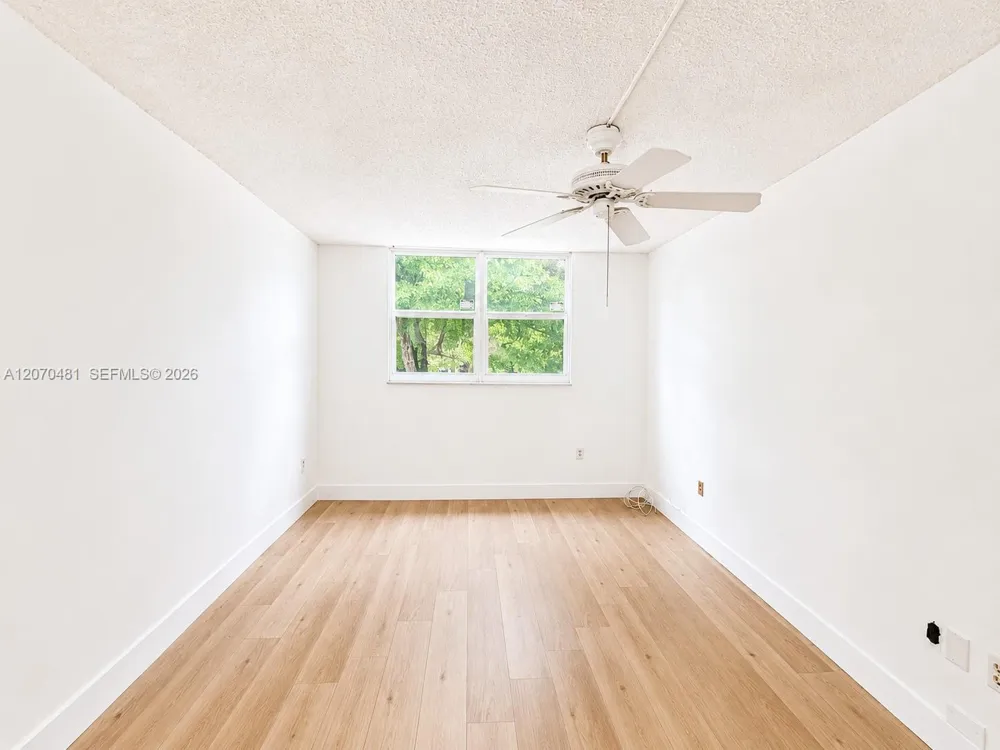 9101 Lime Bay Blvd #315 Tamarac, FL 33321
