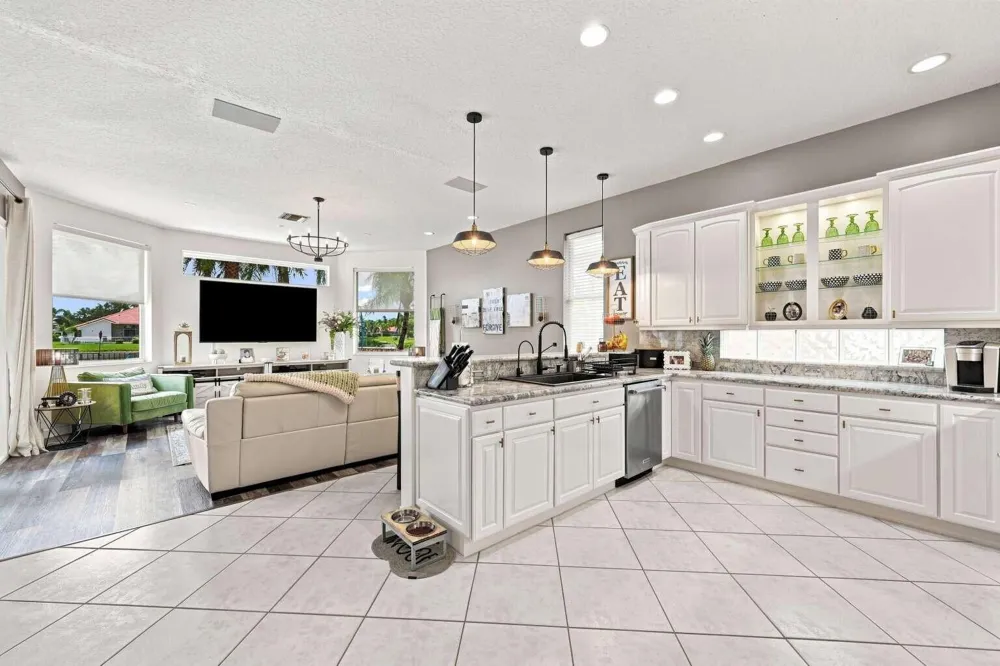 5151 NW 109TH TERRACE Coral Springs, FL 33076