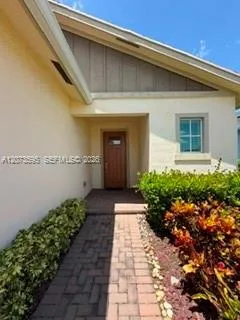 556 SE Mulberry Way Port St. Lucie, FL 34984