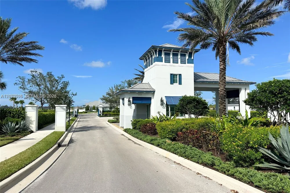 556 SE Mulberry Way Port St. Lucie, FL 34984