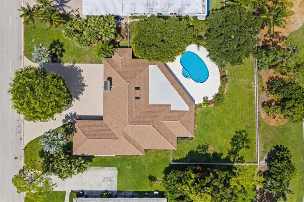 460 Glenbrook Drive Atlantis, FL 33462