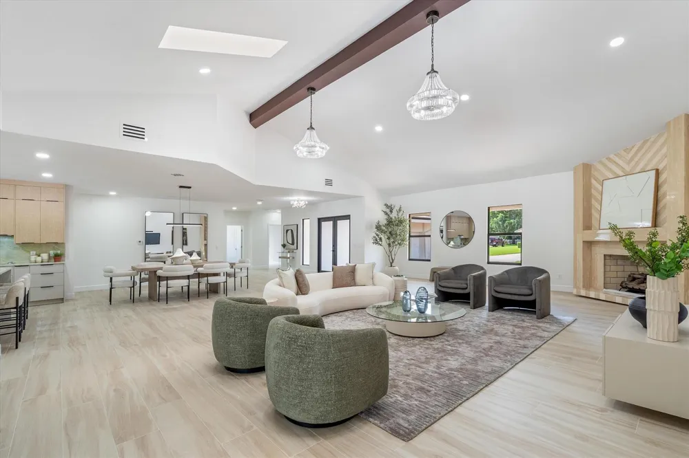 460 Glenbrook Drive Atlantis, FL 33462