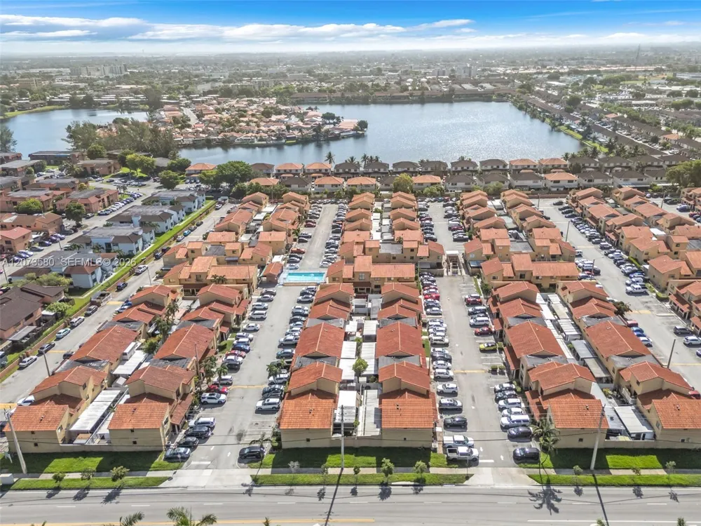 2775 W 62nd St #206 Hialeah, FL 33016