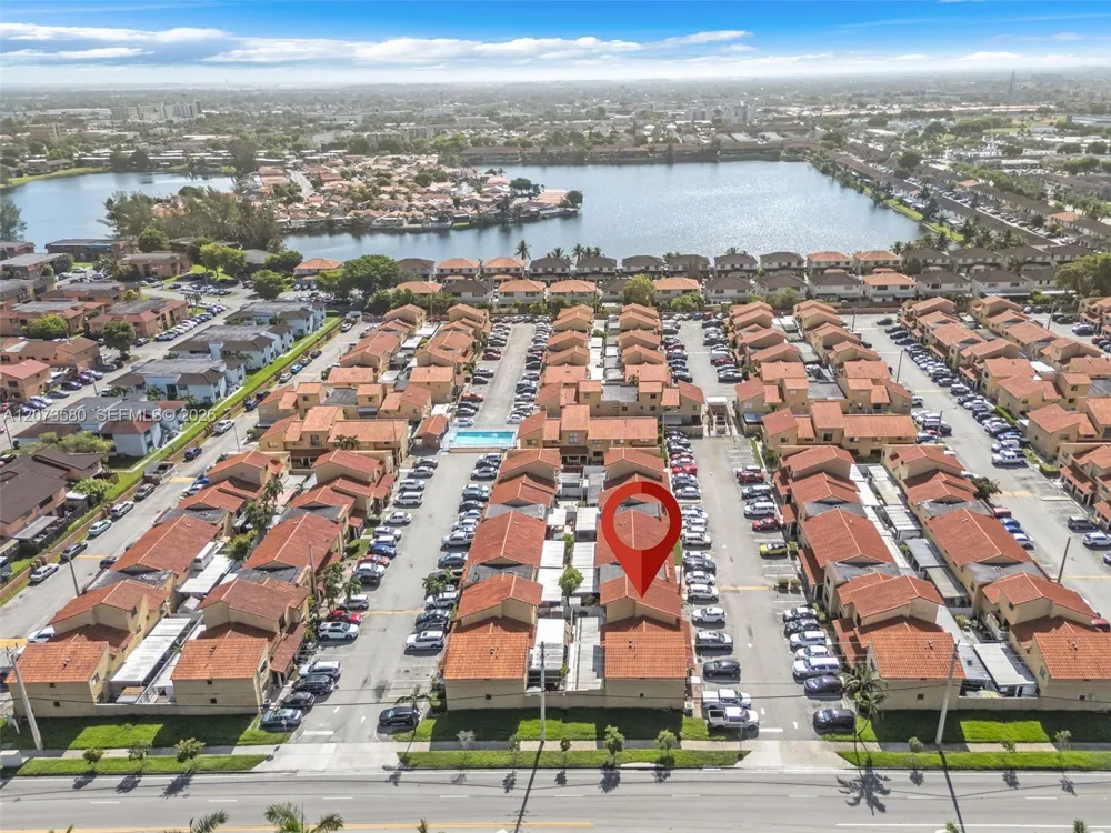 2775 W 62nd St #206 Hialeah, FL 33016