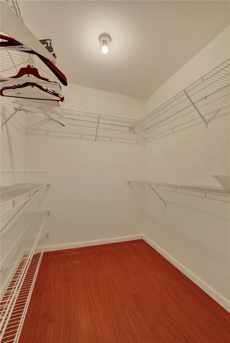 9148 Limetree Ln #181 Pembroke Pines, FL 33024