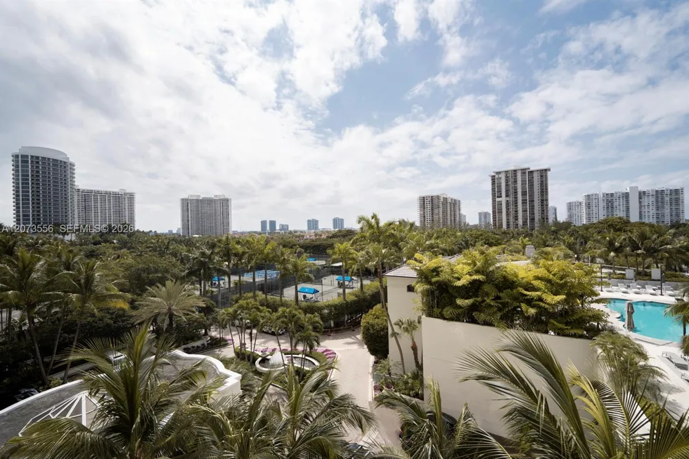 7000 Island Blvd #608 Aventura, FL 33160