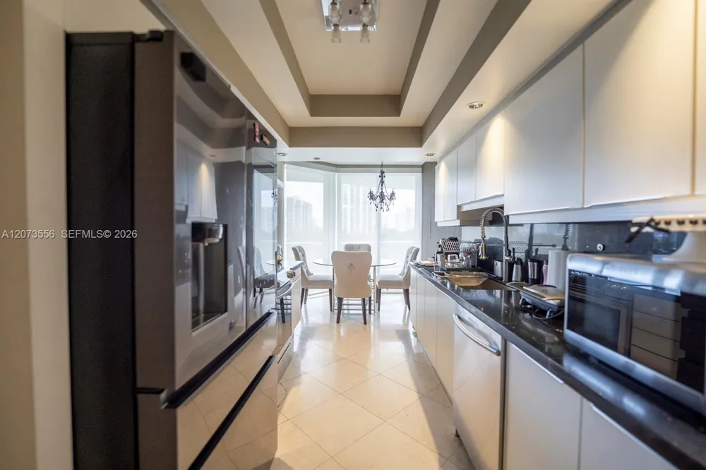 7000 Island Blvd #608 Aventura, FL 33160
