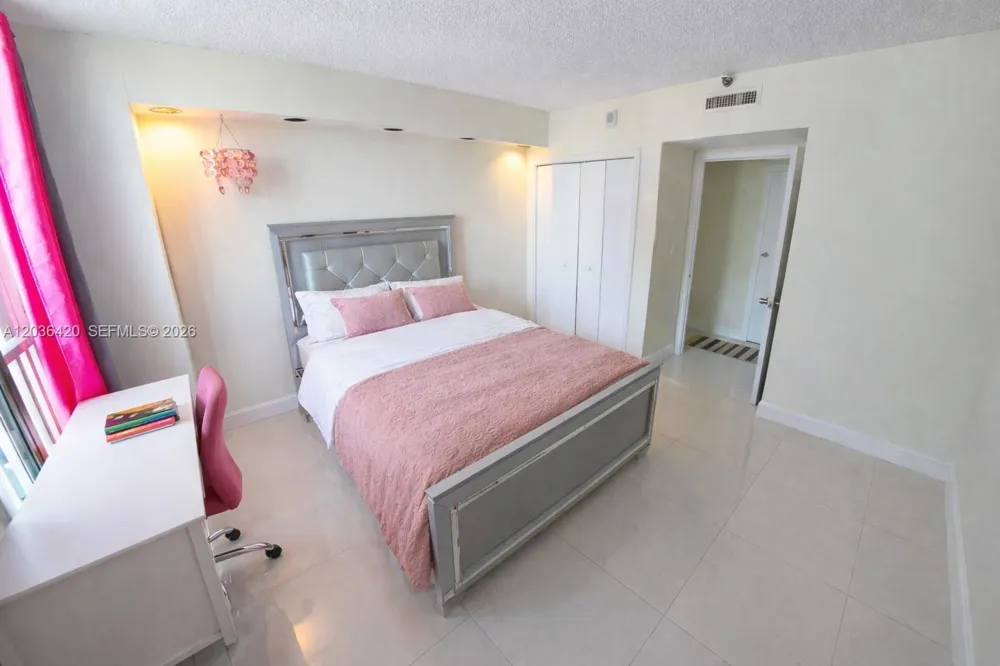 19707 Turnberry Way #20G Aventura, FL 33180